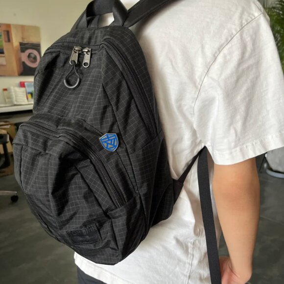 ISO EUC Tom Bihn Black Halcyon Paradigm Backpack - Picture 2 of 4